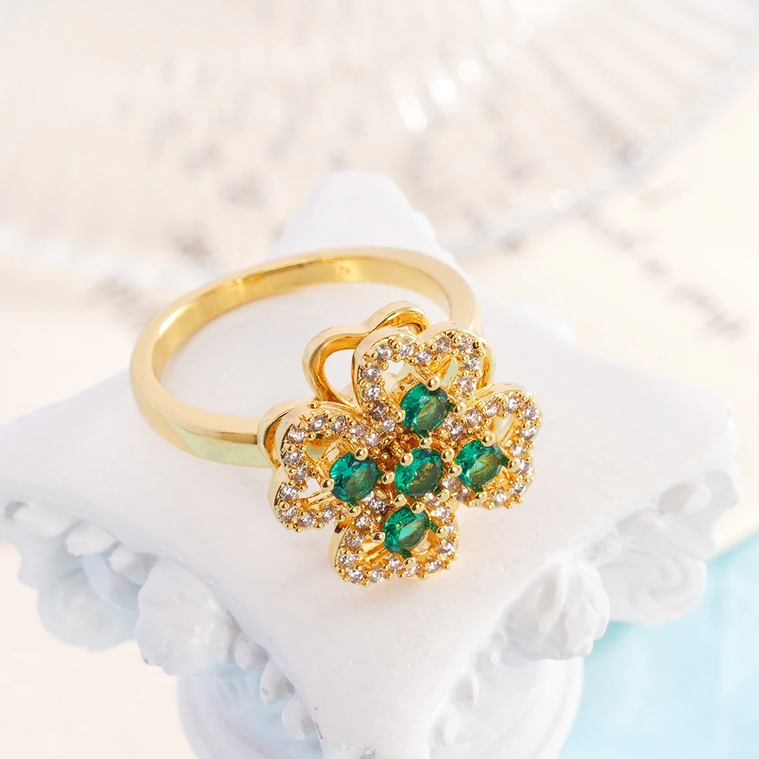 铜合金合成锆石戒指 绿色戒指女花朵旋转气质冷淡风爱心戒指