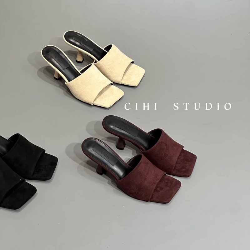 2-572-雨旸时若-设计感！复古方头细跟一字带凉拖高跟女