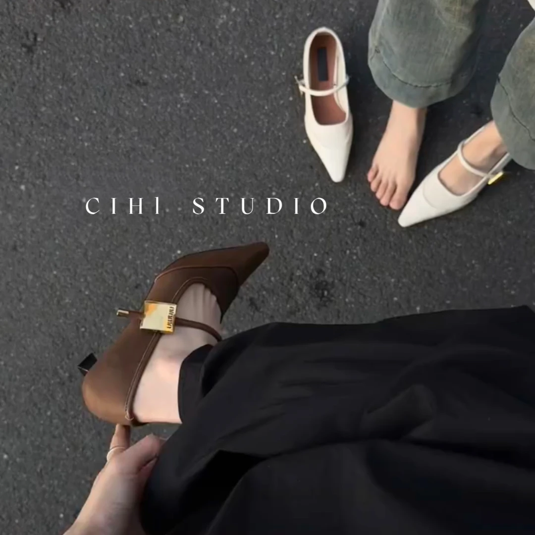 2-313-望舒-女士浅口尖头单鞋女金属扣法式气质复古仙女！！