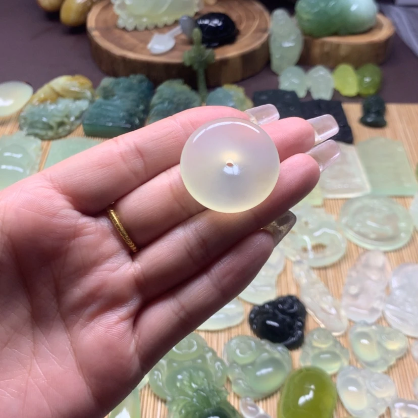 【闪购商品】蛇纹石玉颈饰合金緣****魂