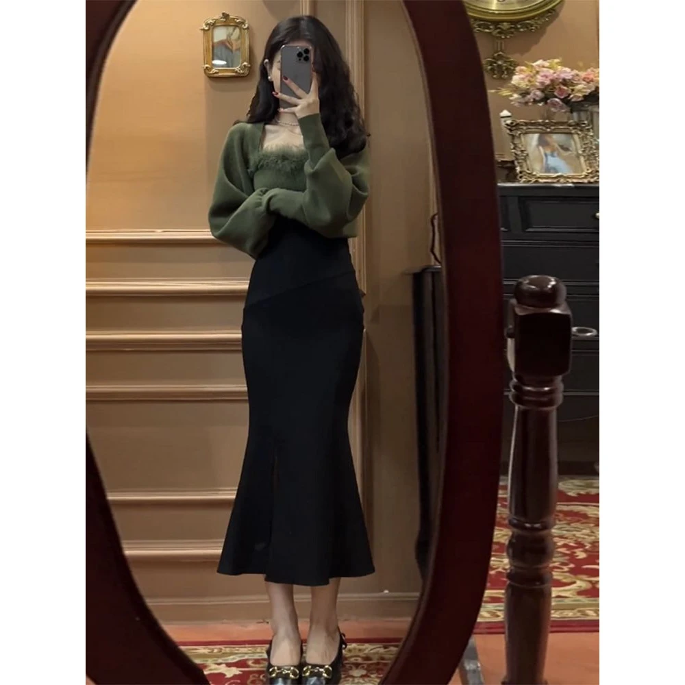 2025大码女装秋季套装女新款纯欲风毛绒拼接独特别致上衣半身裙子