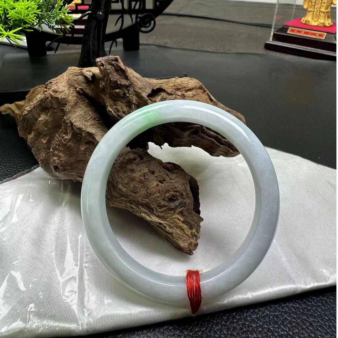 天然缅甸翡翠A货手镯6.1