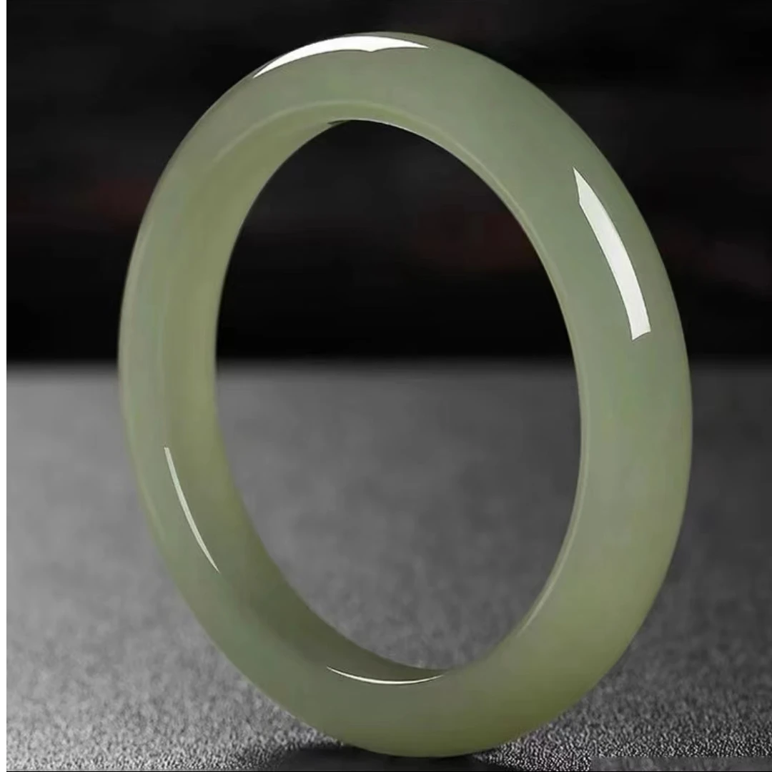 精美浅绿优雅气质绿色女款手镯浅绿时尚少女闺蜜百搭手镯