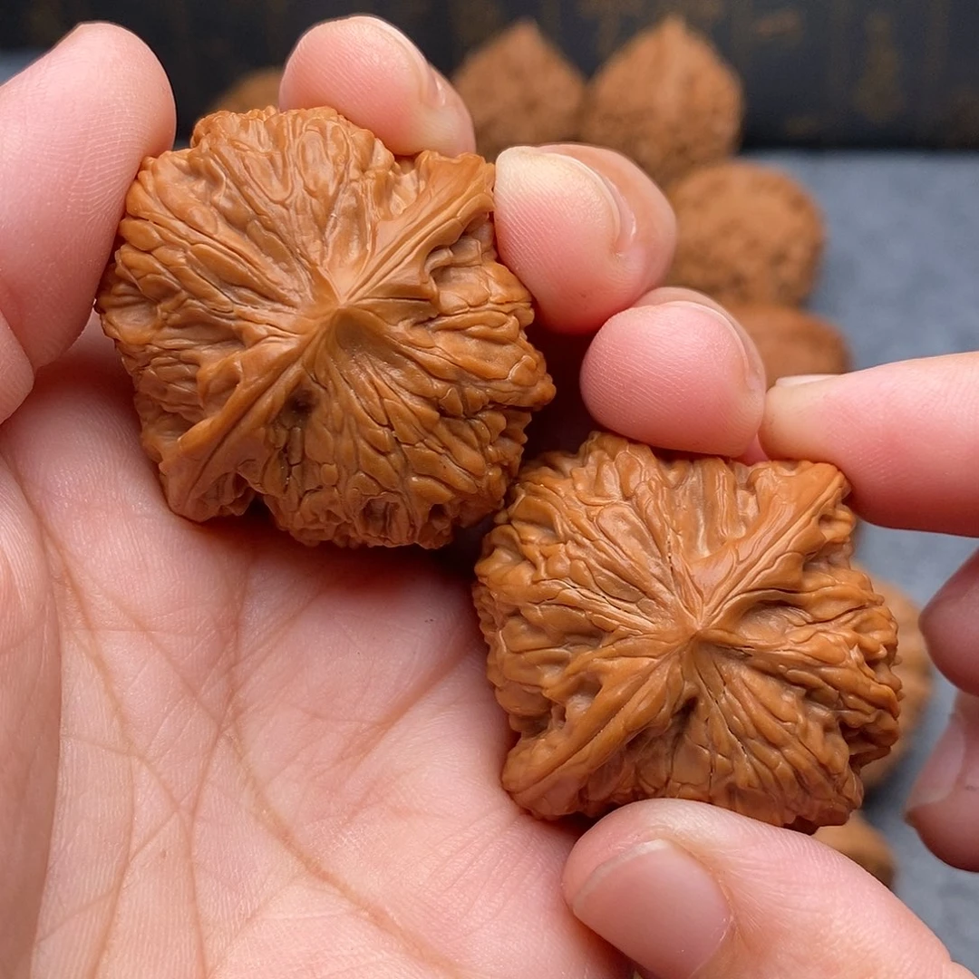 文玩核桃把件吉***儿38红皮磨