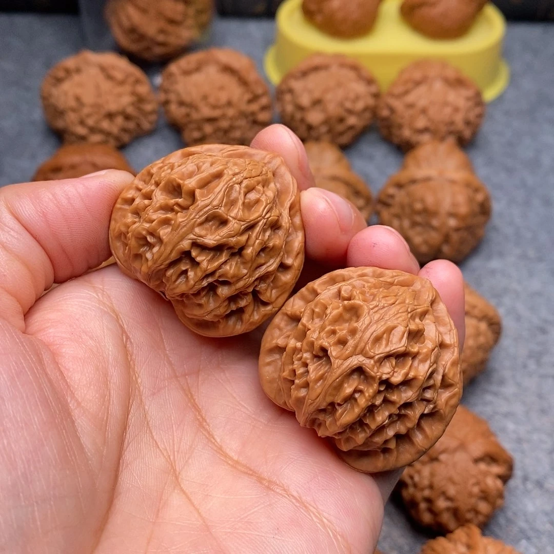 文玩核桃把件桃心宫灯37全品