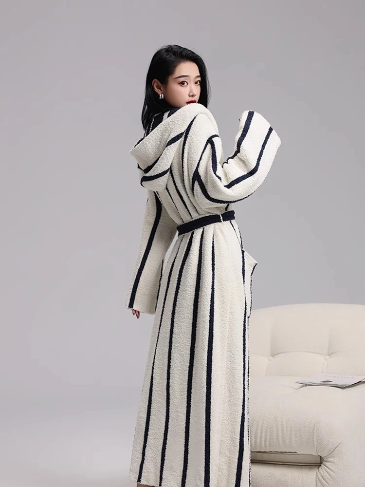 法式软绵绵半边绒睡袍女冬季晨袍加厚珊瑚绒浴袍秋冬新款女款长裤