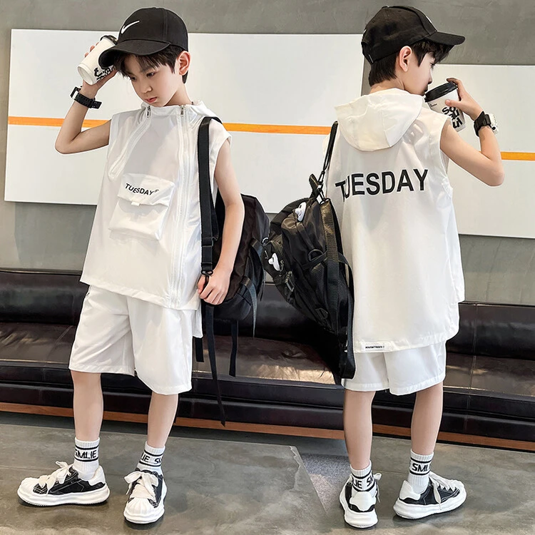 男童套装夏季8-16岁新款2024儿童运动男孩潮酷中大童无袖两件套帅