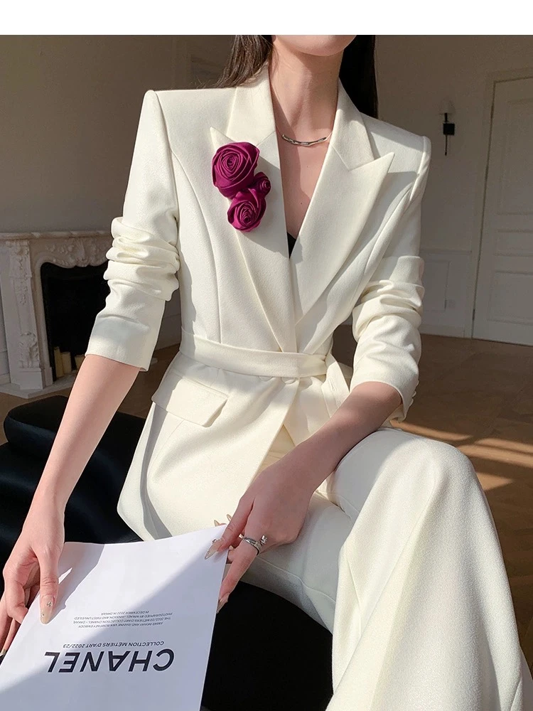 【钟意女装】B070黑色绣花马甲＋打底衫P6064