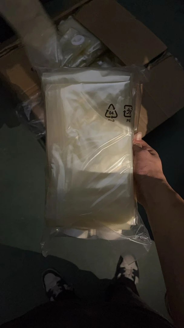 准新品  【G-0400】三楼西装收纳袋