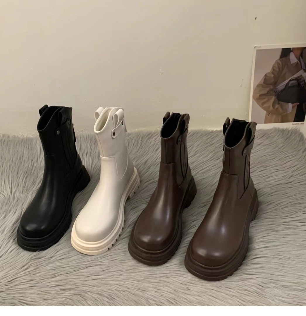 T22100-3 马丁靴时尚百搭真皮厚底英伦风秋冬圆头秋季白色潮流
