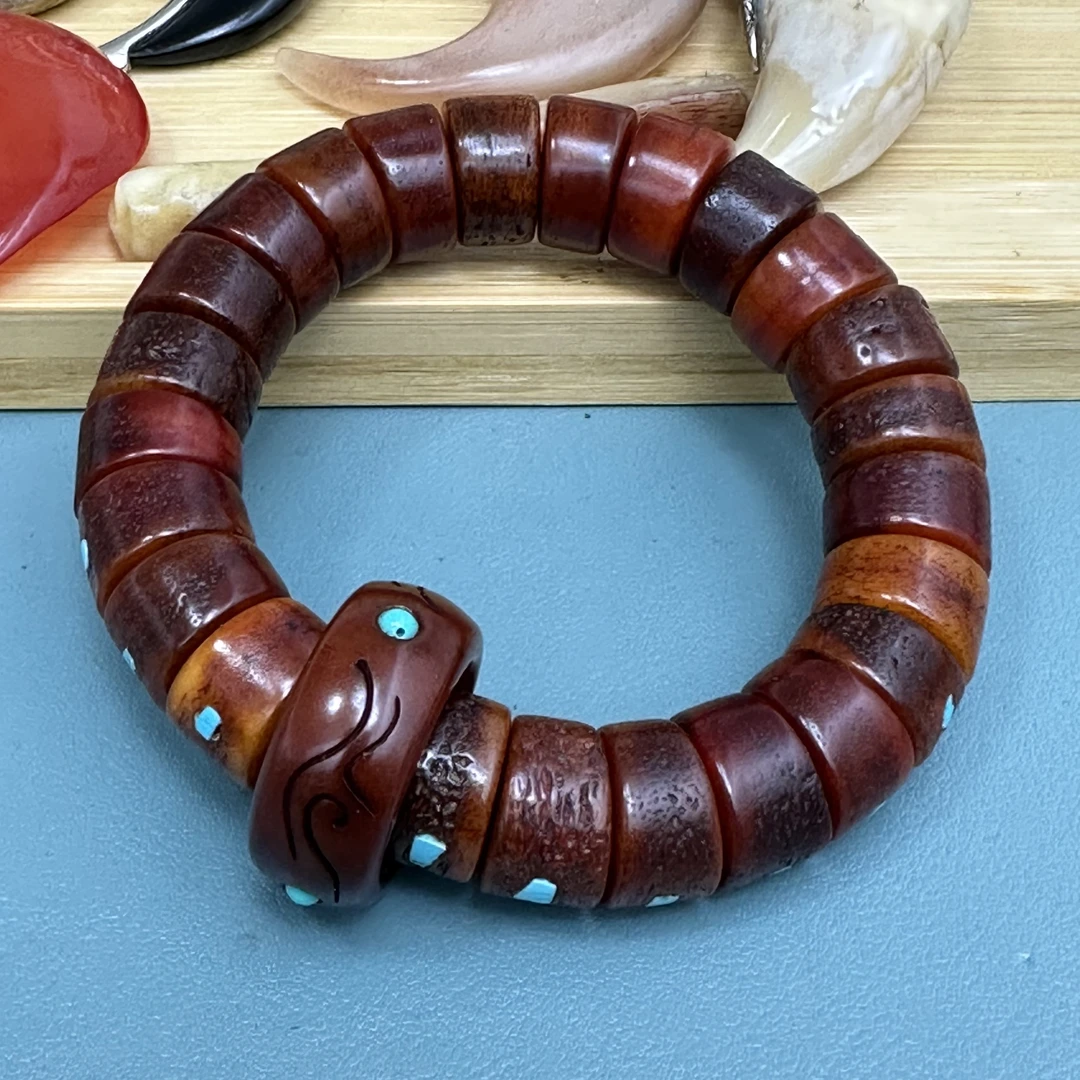 藏传油润老牦牛骨手串