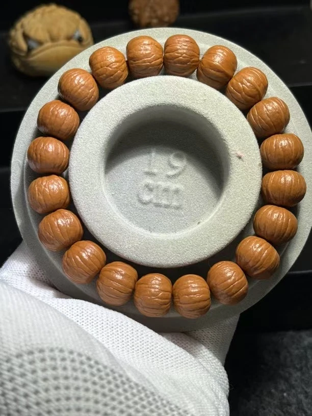 文玩猴头核桃王者南瓜尺寸14边肚误差0.2