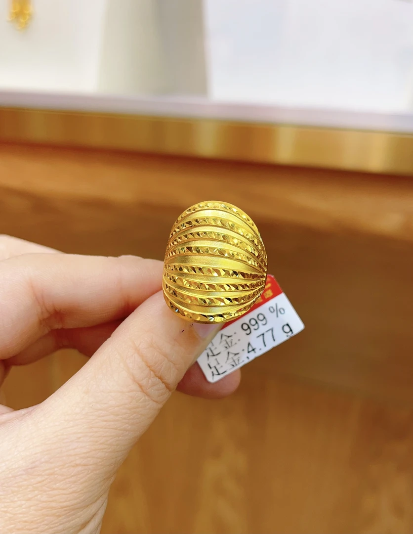足金戒指4.77克（650/克）实心 活口设计