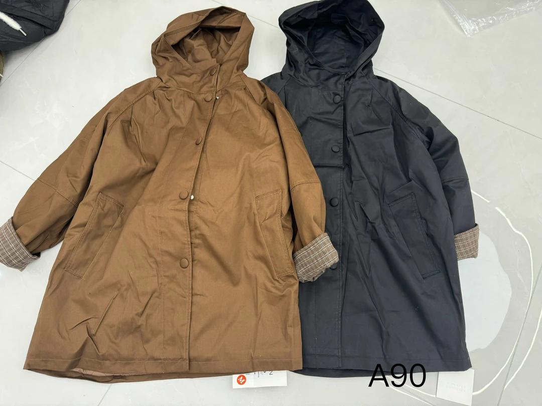 KANGQIN戴帽外套A90