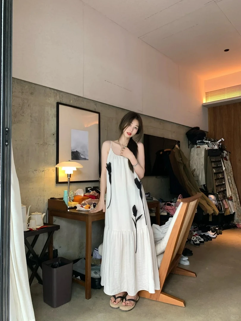 （现货即发）孕妇连衣裙夏季法式高级感洋气孕妇装立体郁金香吊带裙