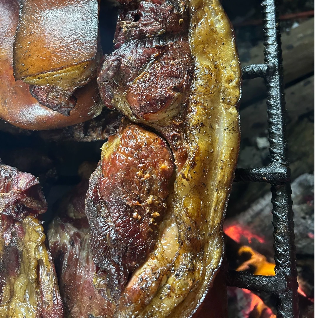 镇雄土猪腊肉二刀肉