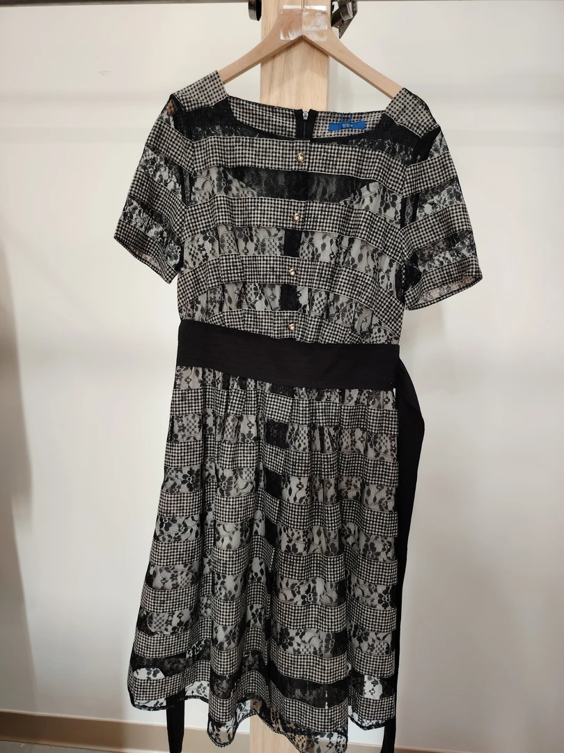 5718-夏季新款法式复古拼接连衣裙