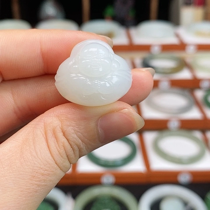 和田玉吊坠(赠链)未镶嵌