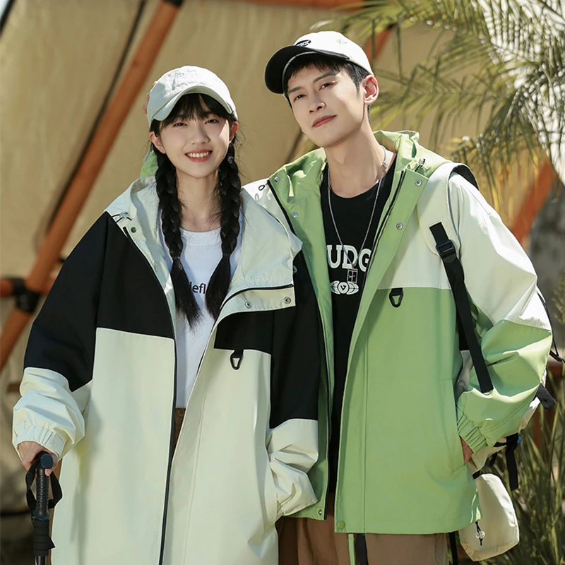 2024爆款防风进藏冲锋衣男女秋季情侣拼接外套山系户外连帽夹克