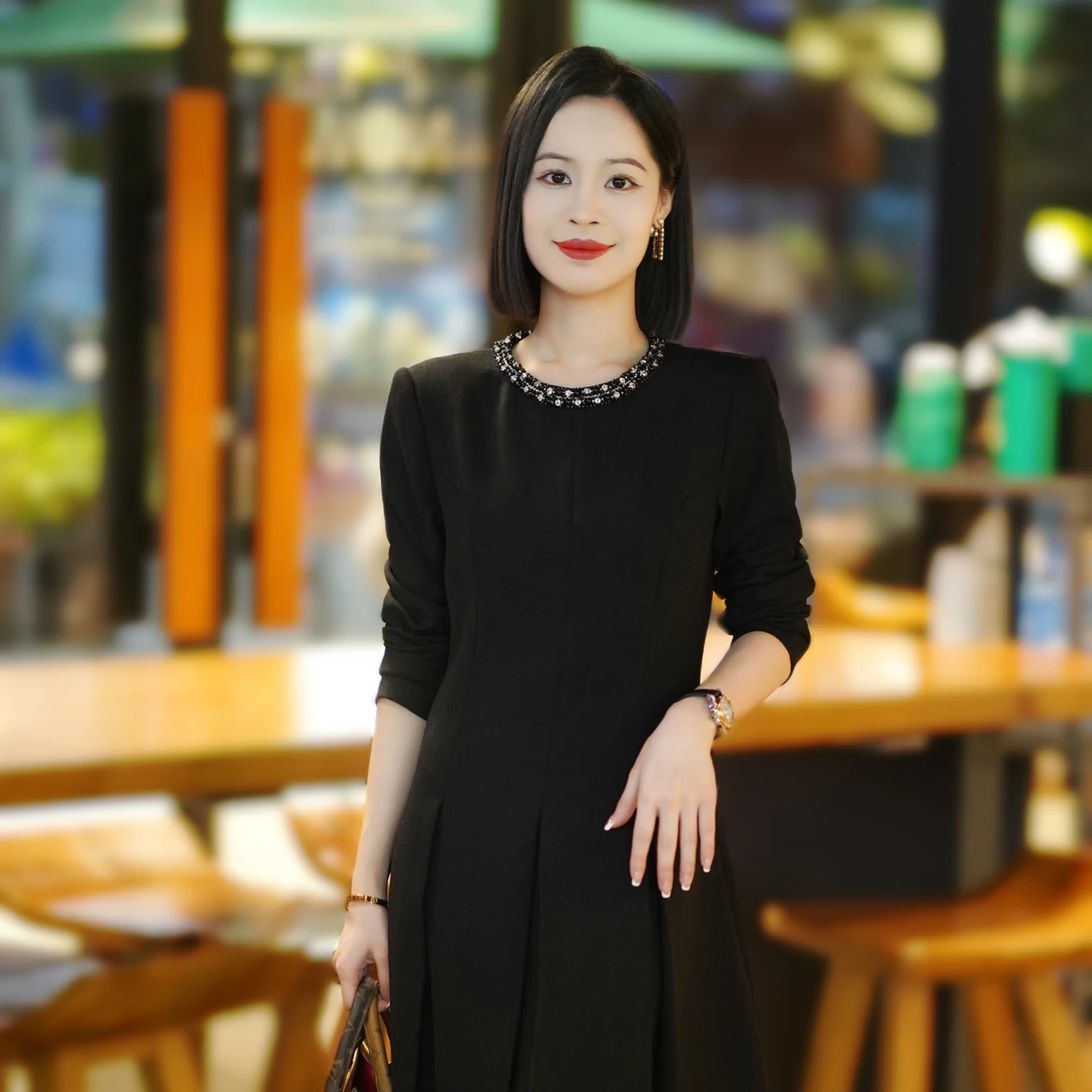 罗美拉 25年春季新款法式通勤精致名媛钉珠收腰压褶连衣裙#448