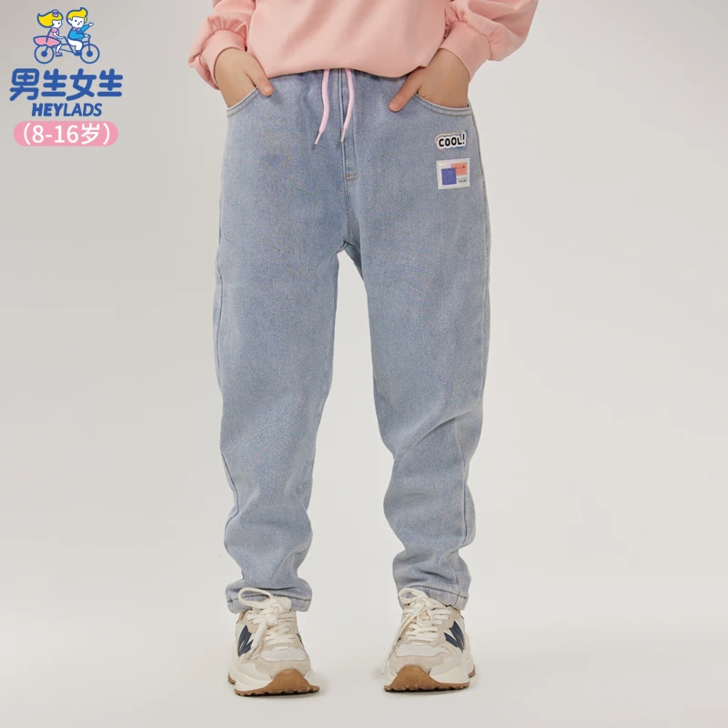 32528女童春秋直筒浅色宽松柔软中大童水洗牛仔裤NPNEJ32528A