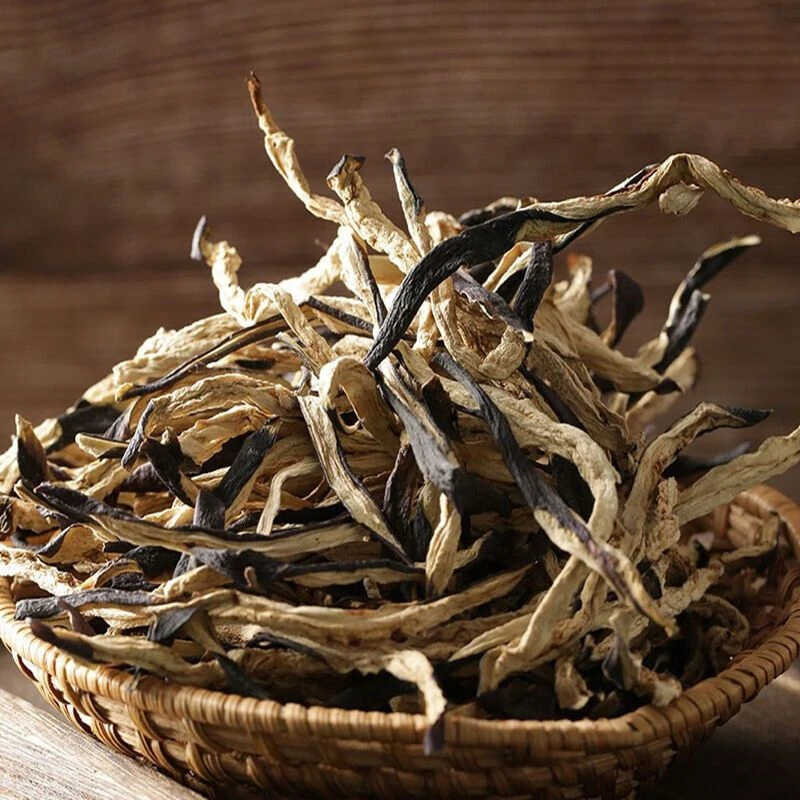 东北农家晾晒茄子干