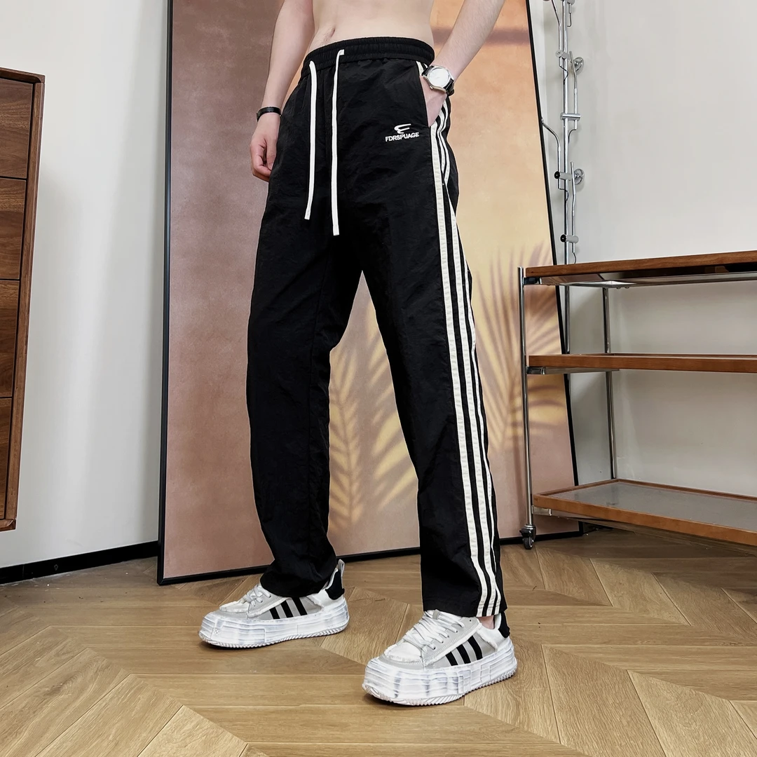 《 刘雯雯专属》秋冬季新款加绒保暖百搭时尚字母男女同款休闲裤