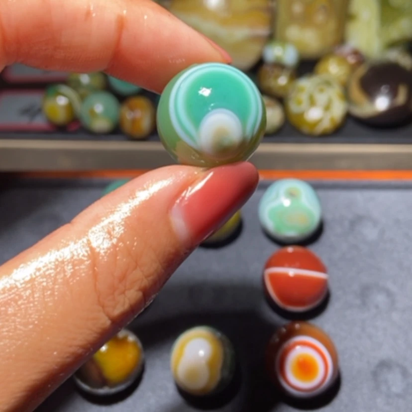 【闪购商品】玛瑙/玉髓珠宝奇石未镶嵌幸****康