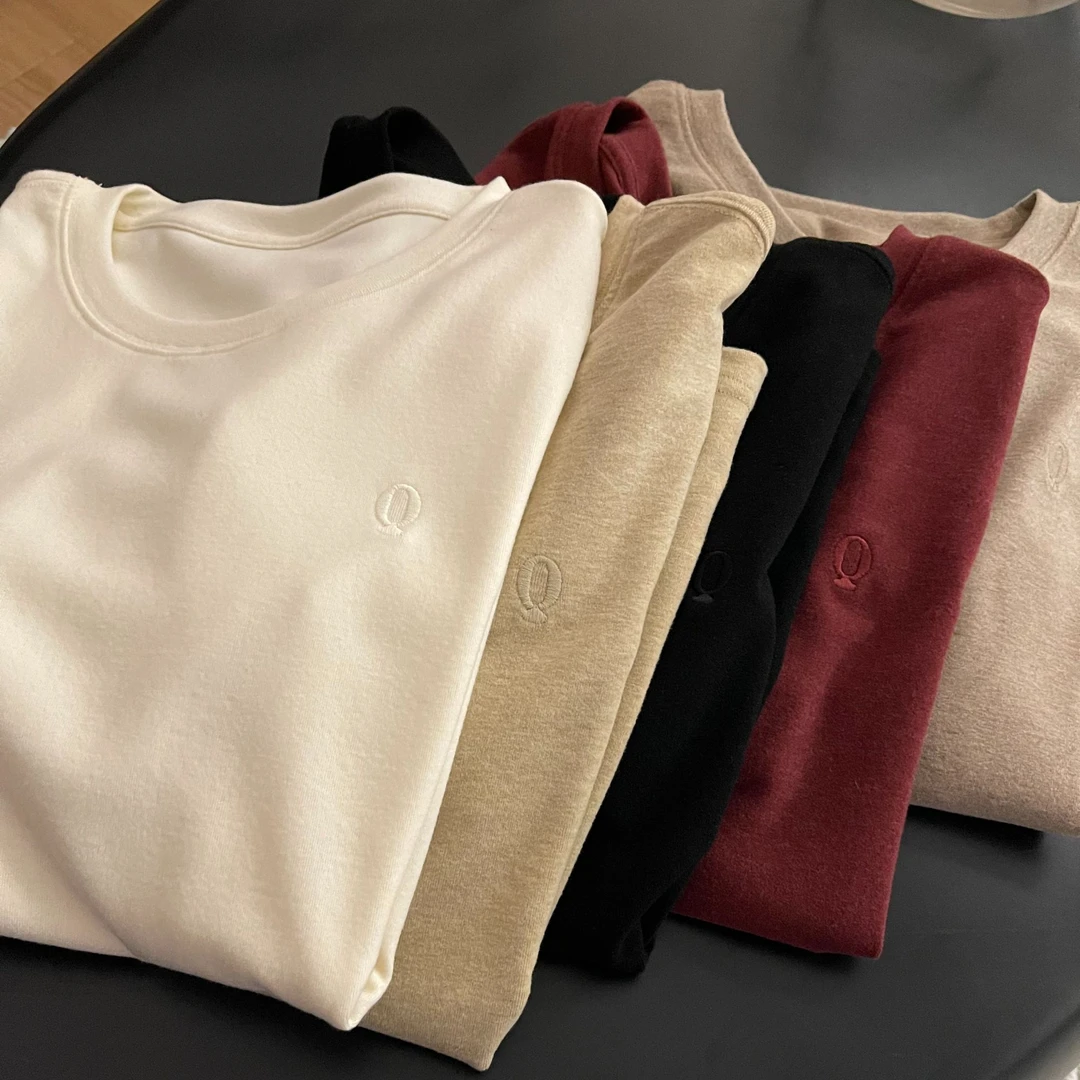 miss muzi｜“小Q刺绣”面料是灵魂！巨巨软糯亲肤微磨毛短袖T恤