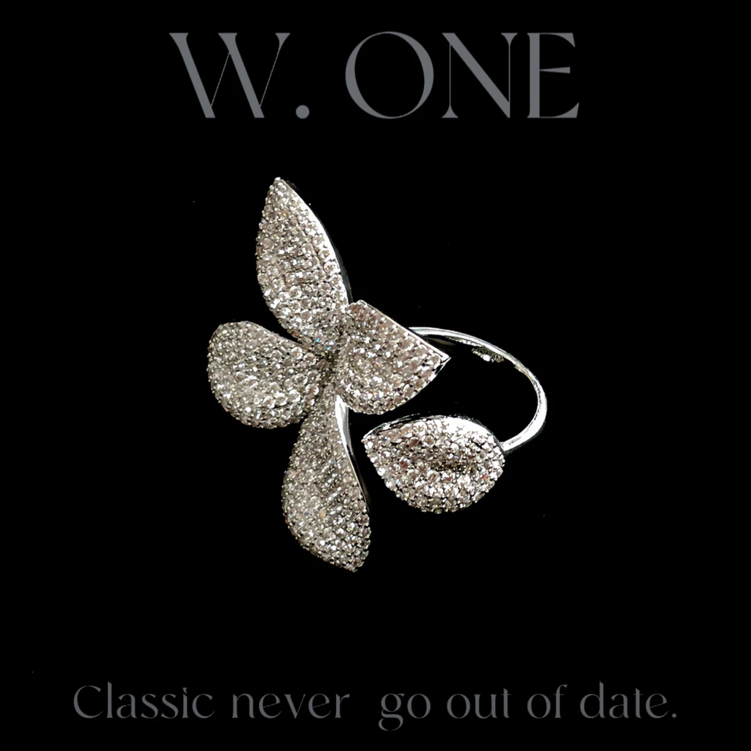 铜合金合成锆石戒指 【W. ONE】小众设计轻奢花朵树叶满钻开口戒指