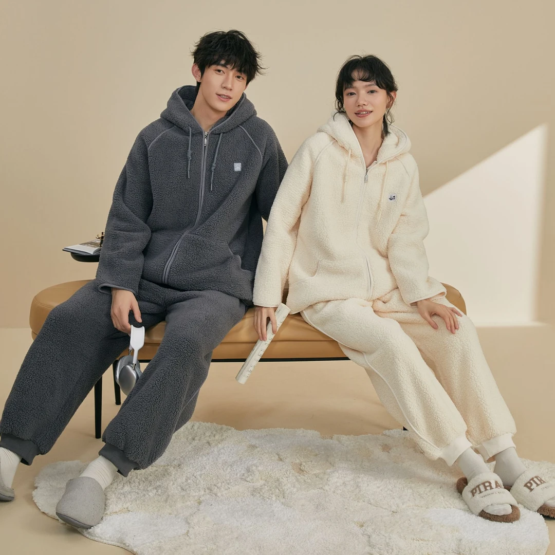 HAREECISU 【冬日暖阳】情侣家居服毛绒绒连帽拉链开衫