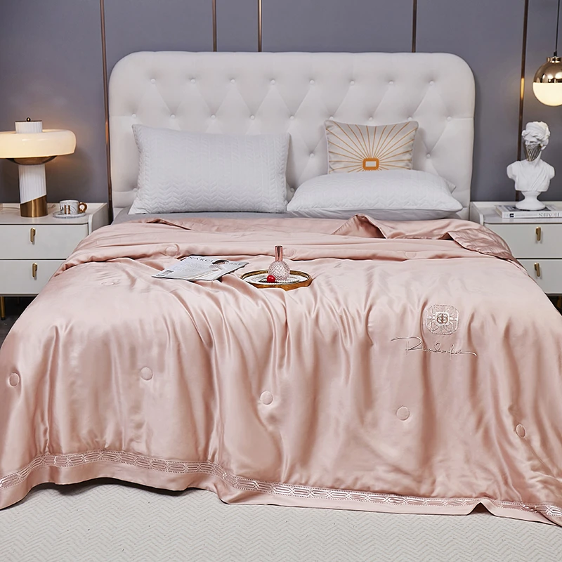 【默颜】天丝夏凉被A类抗菌柔软亲肤轻奢纤丝滑机洗双面绣花纯色