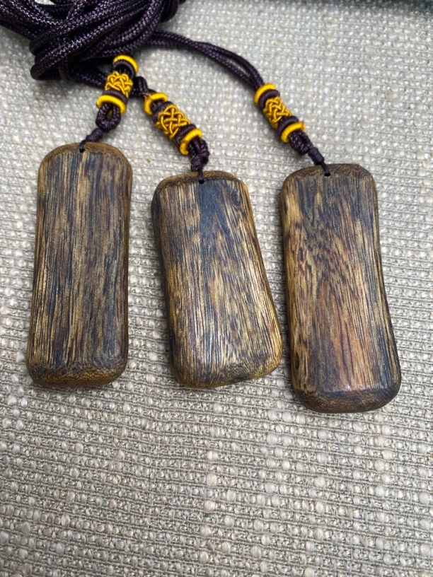 沉香吊坠多样性发1