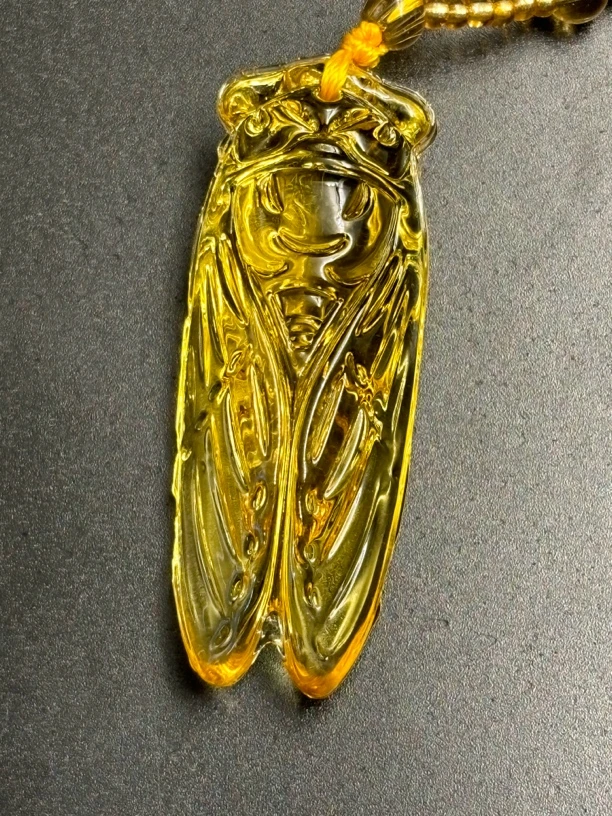 B   黄色知了吊坠 黄色吊坠