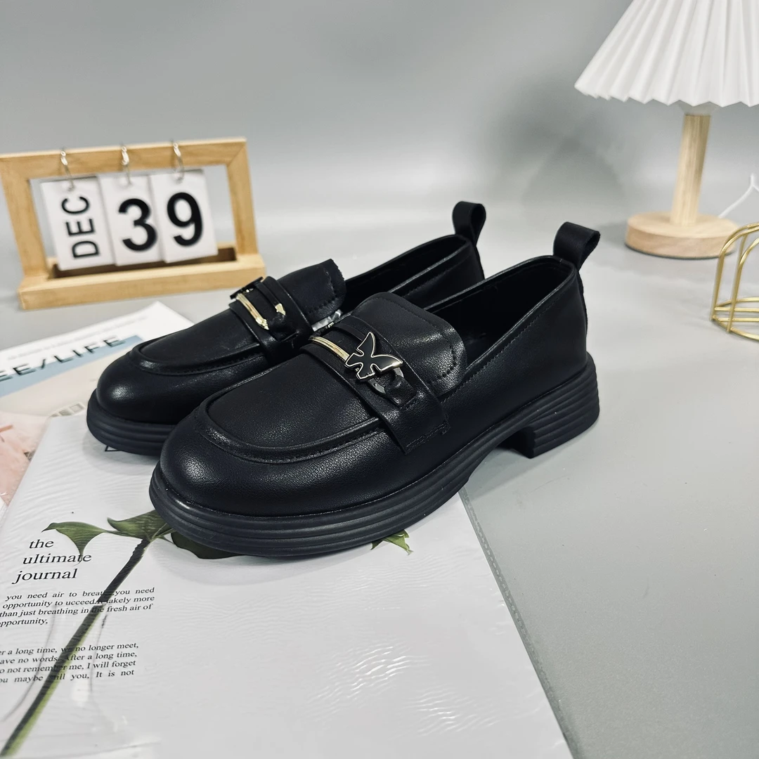 舒适时尚百搭软底休闲鞋XA/55006