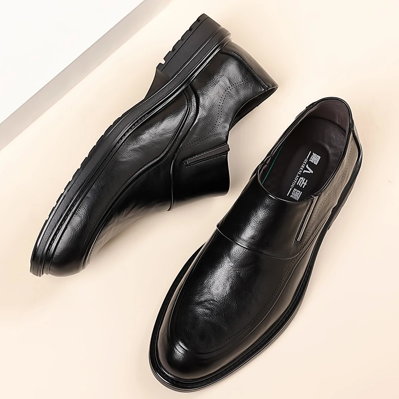 【专柜品质】2025新款黑色高档商务休闲皮鞋轻便舒适软底防滑德比鞋