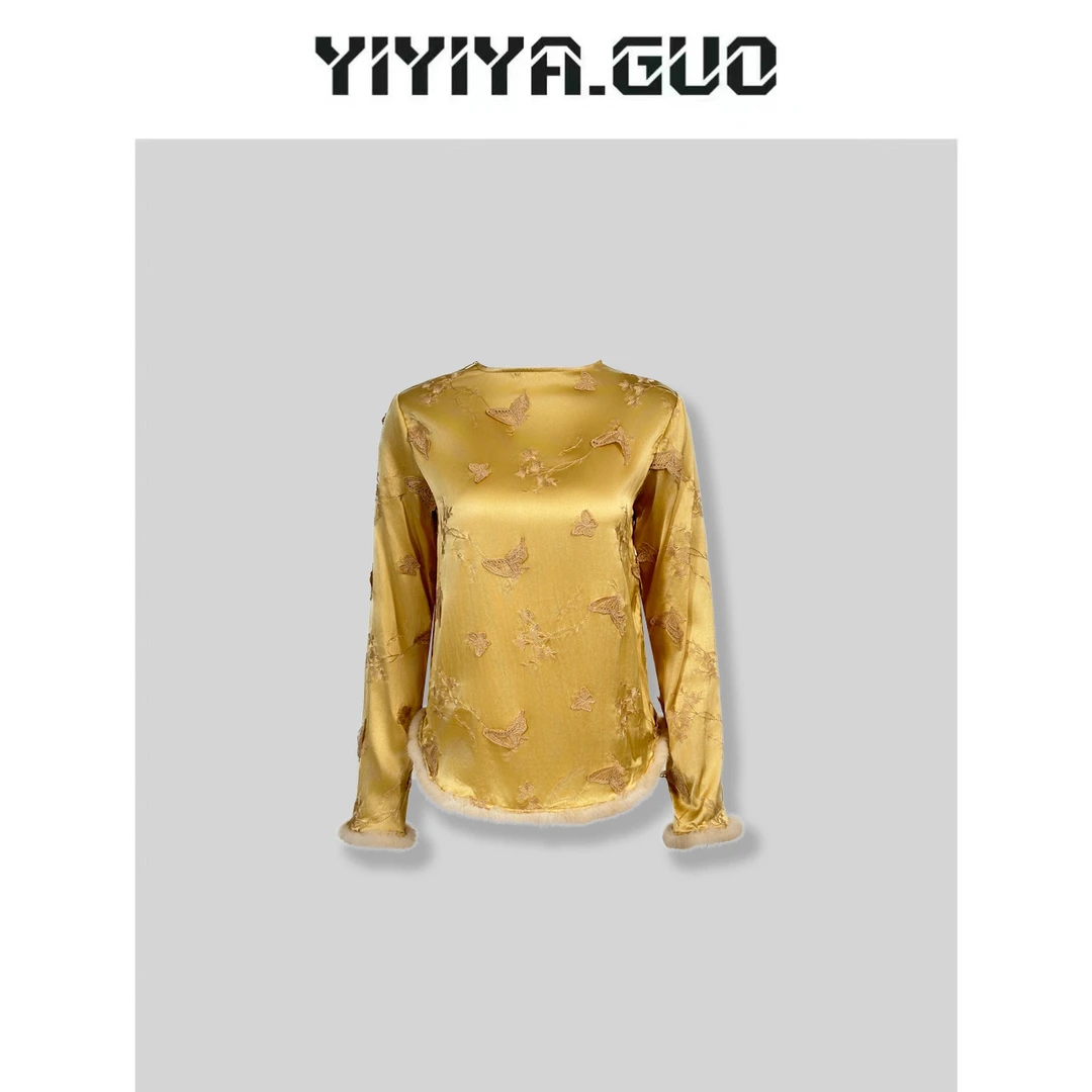 yiyiya.Guo艺艺吖/【舞动福蝶】黑色黄色圆领上衣20242392