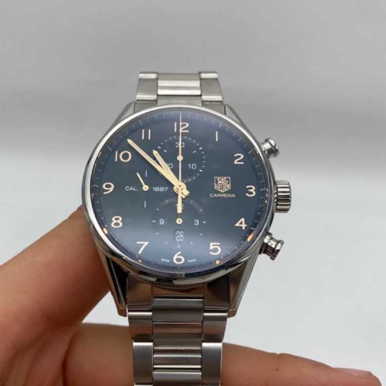 95新 TAG Heuer/泰格豪雅 卡莱拉系列 表径：43mm 公价：36100