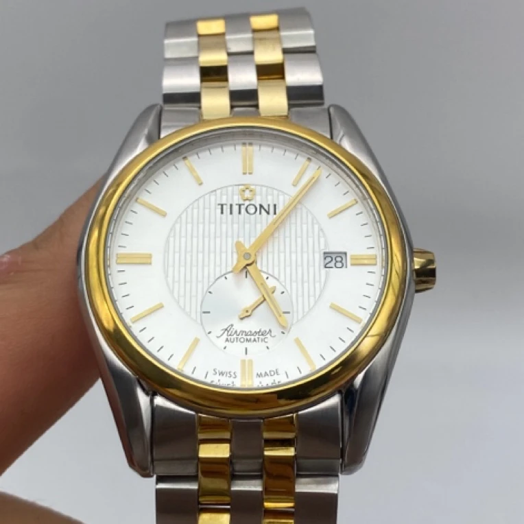 95新 Titoni/梅花 梅花空霸系列 表径：39mm