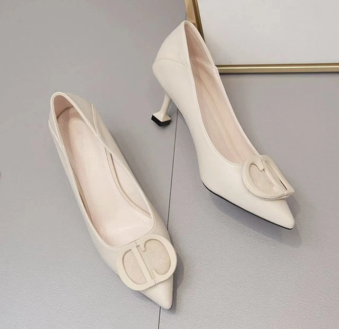 【2】听口令下单百搭英伦风女鞋时尚真皮春秋白色时尚真皮女鞋