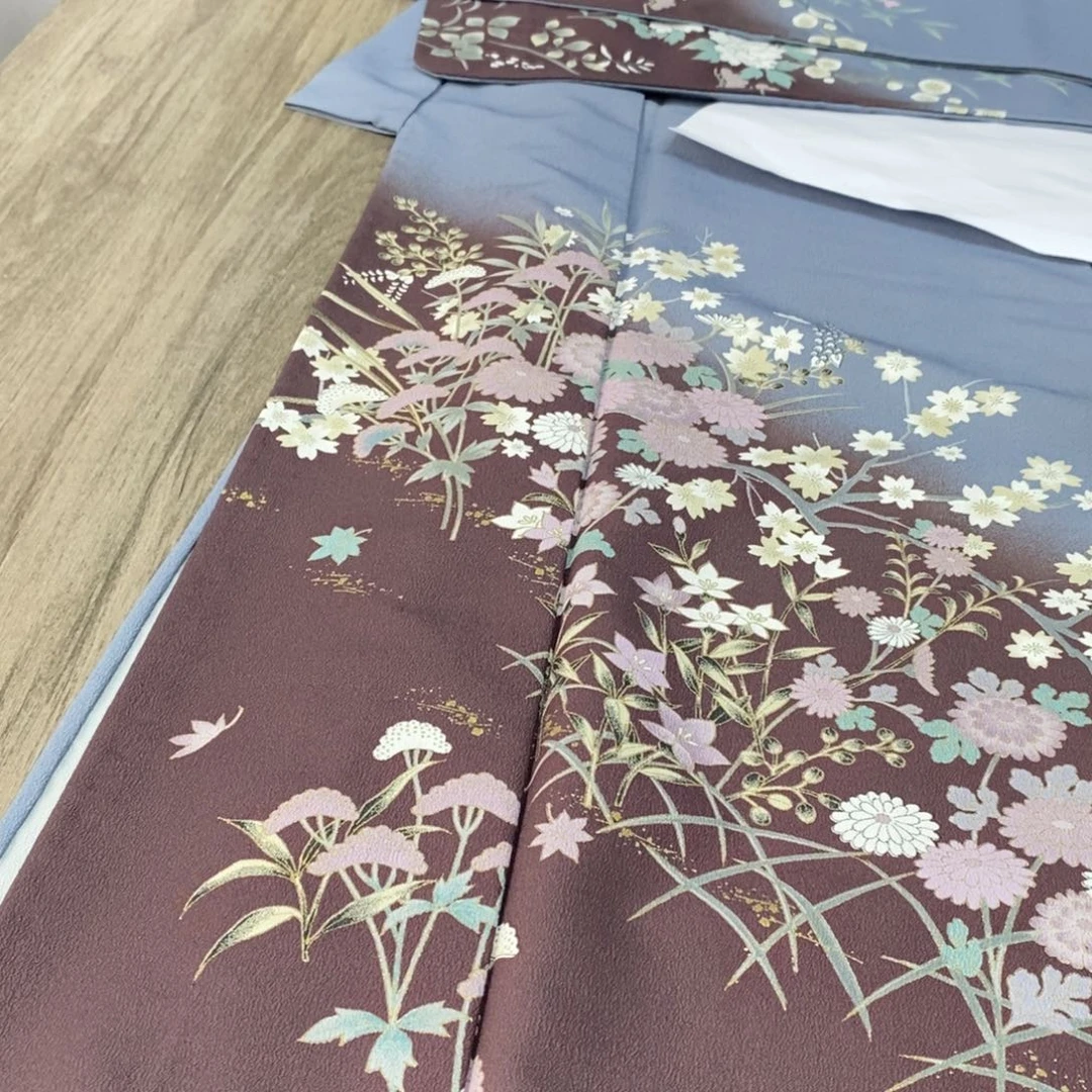 刺绣单衣花枝付下