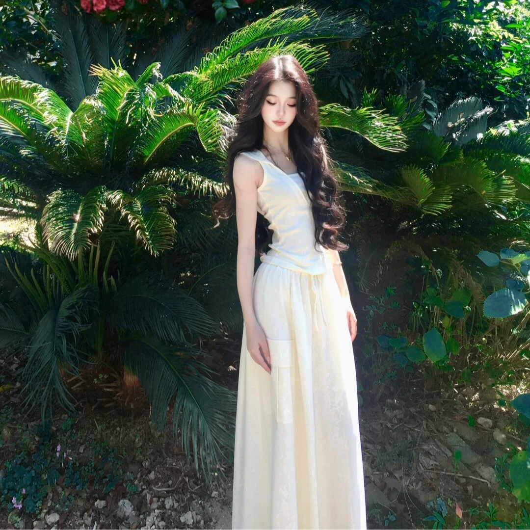 女装欧若风百搭气质显瘦复古白色上衣小众洋气宽松洋气衣服度假裙