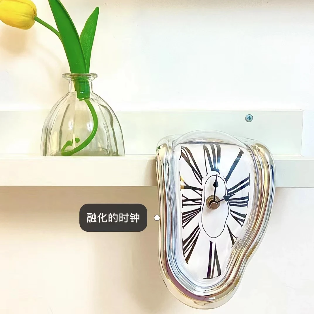 创意家居桌角扭曲时钟融化钟桌角装饰钟罗马数字挂钟复古钟时空钟