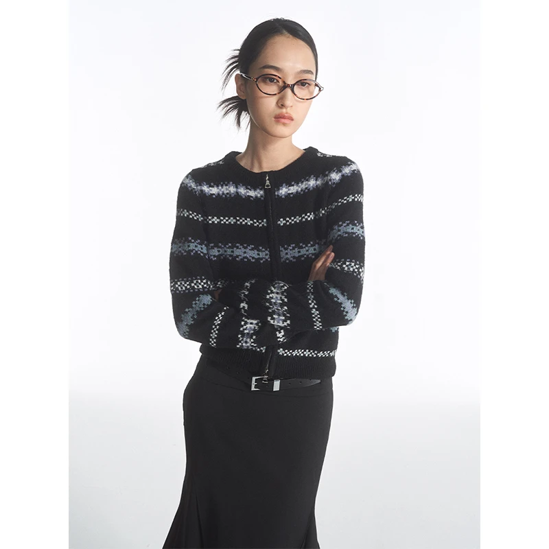 LIMPIDOCULUS复古百搭冰岛花提花羊毛混纺短款针织开衫