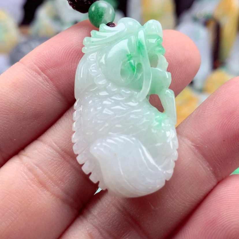 【闪购商品】翡翠吊坠(不含链)未镶嵌