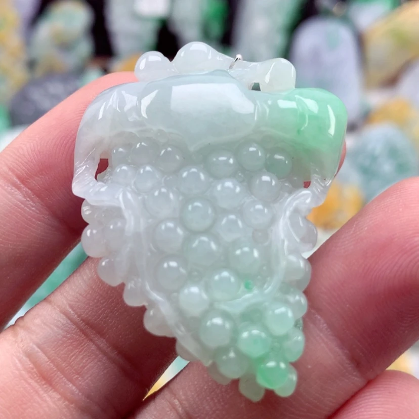 【闪购商品】翡翠吊坠(不含链)未镶嵌