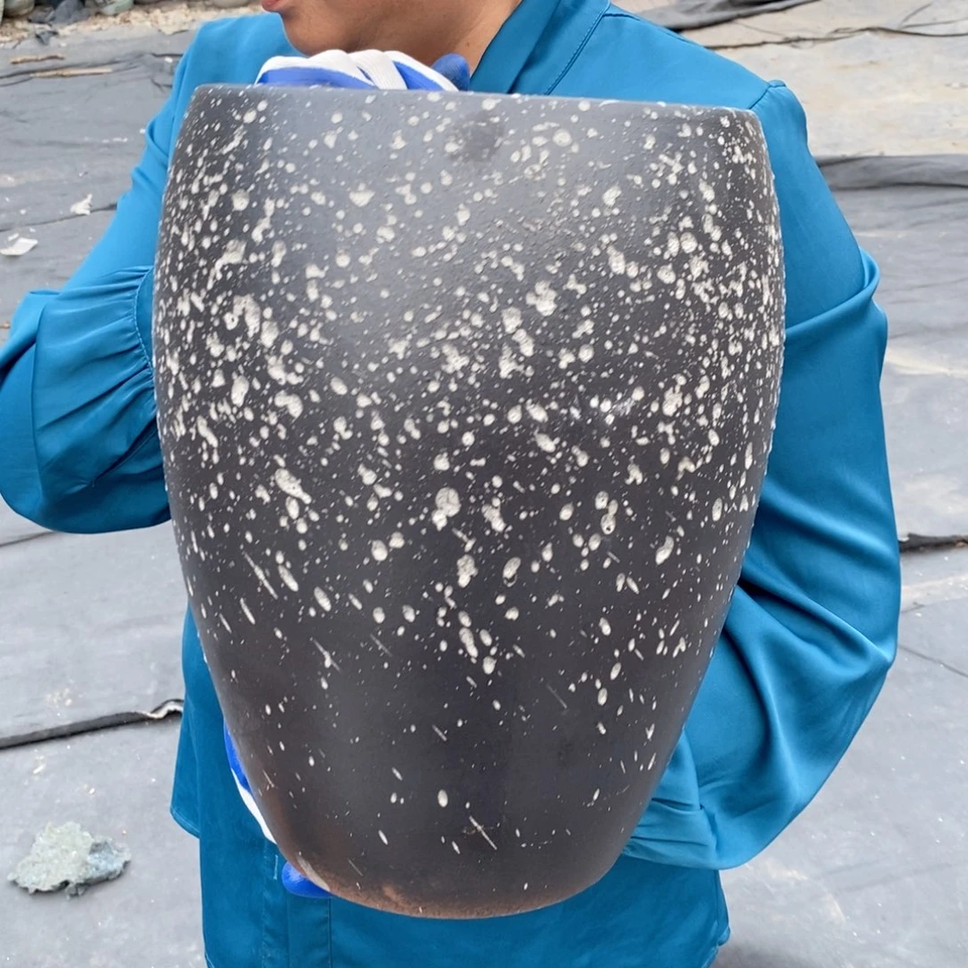 红陶20CM（含）-50CM（不含）口22高32瑕疵