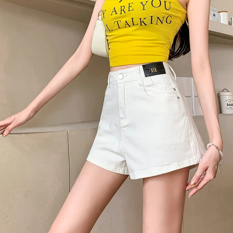 白色牛仔短裤女夏季薄款2025年新款显瘦网红辣妹设计感爆款短裤子