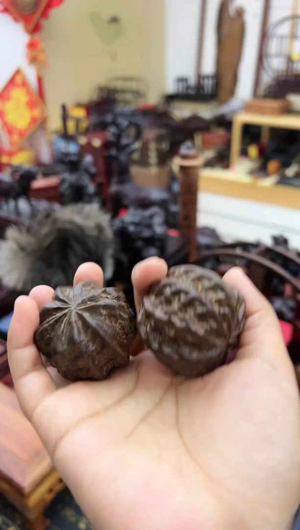 【闪购商品】黑檀手球一对