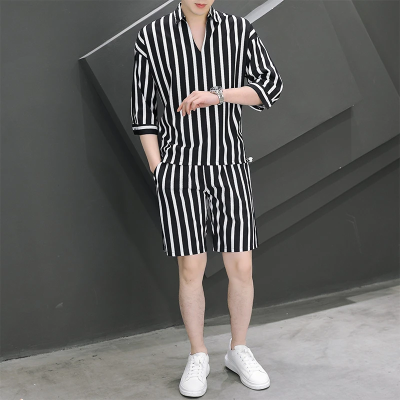 夏季条纹衬衫男士V领七分袖套装修身薄仿冰丝痞帅中袖短裤两件套